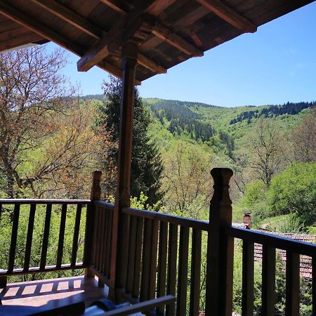 Hotel Divetsite Sliven Esterno foto