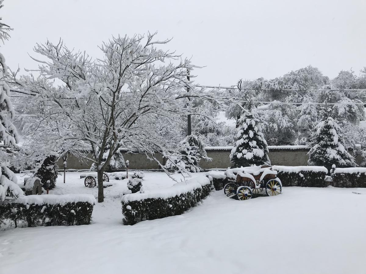 Hotel Divetsite Sliven Esterno foto