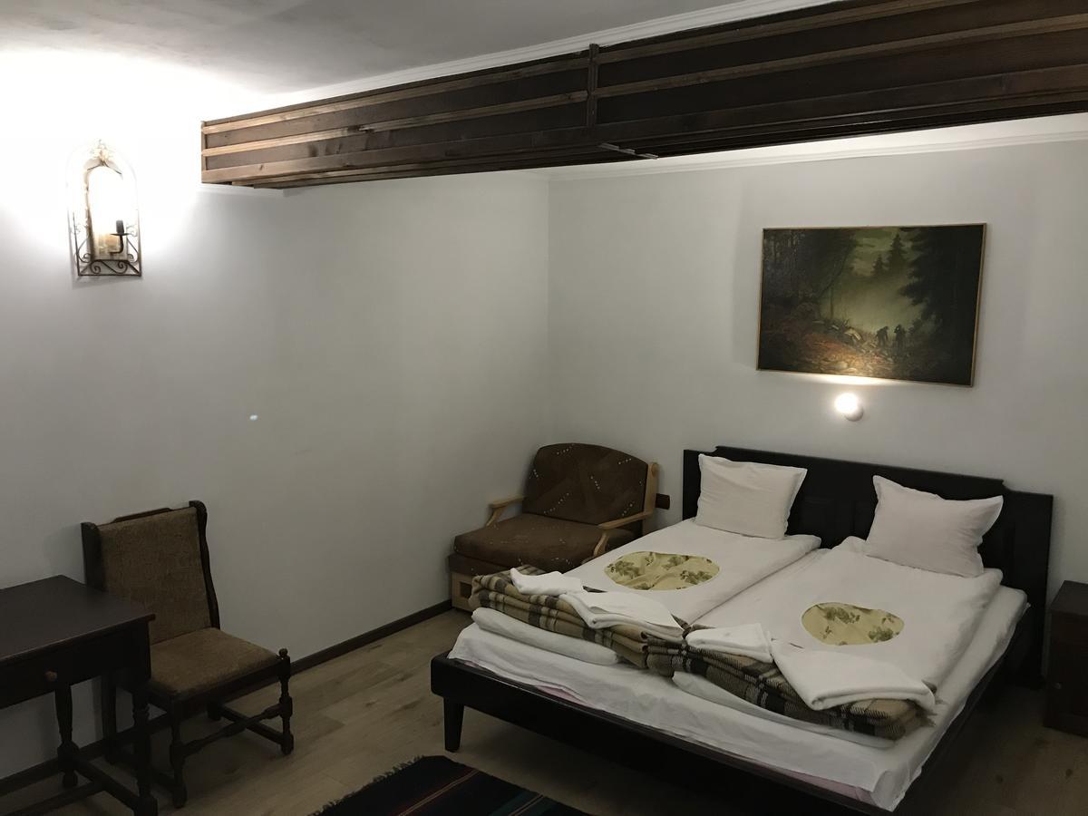 Hotel Divetsite Sliven Esterno foto